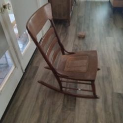 Antique Rocking Chair 