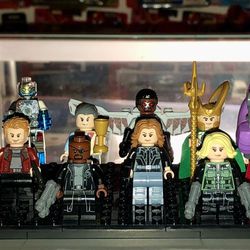 LEGO Marvel 14 Unique Super Heroes / Avengers Complete, 2 BigFig and 12 MiniFigs Retired with Accessories 👀 Thanos Hulk Thor Captain America Ultron