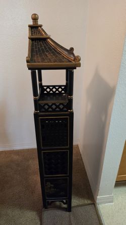 Chinoiserie pagoda style Shelves