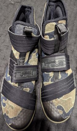 Nike Lebron James Soldier 10 Size 12 Hi Top Shoes
