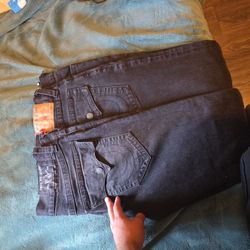 2 TRUE RELIGION MENS jeans