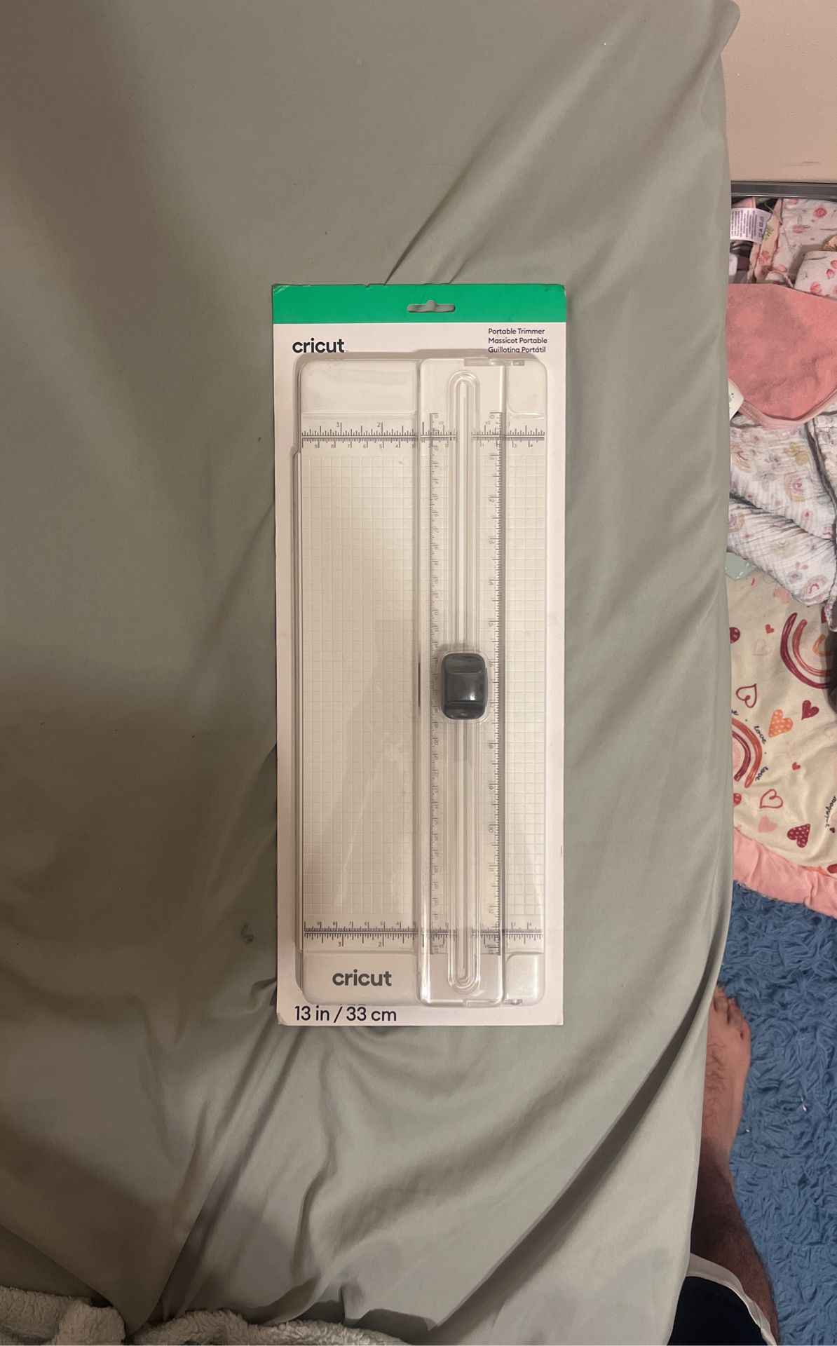 Cricut Portable Trimmer for Sale in Easley, SC - OfferUp