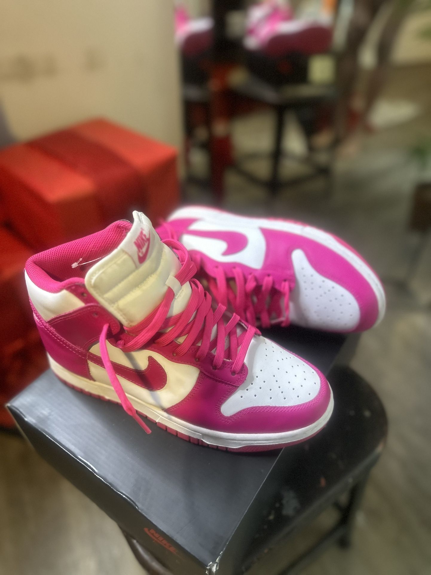 $80 Nike Dunk Sz 8