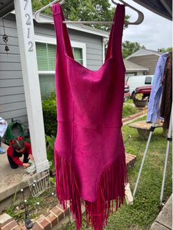 Wester pink dress