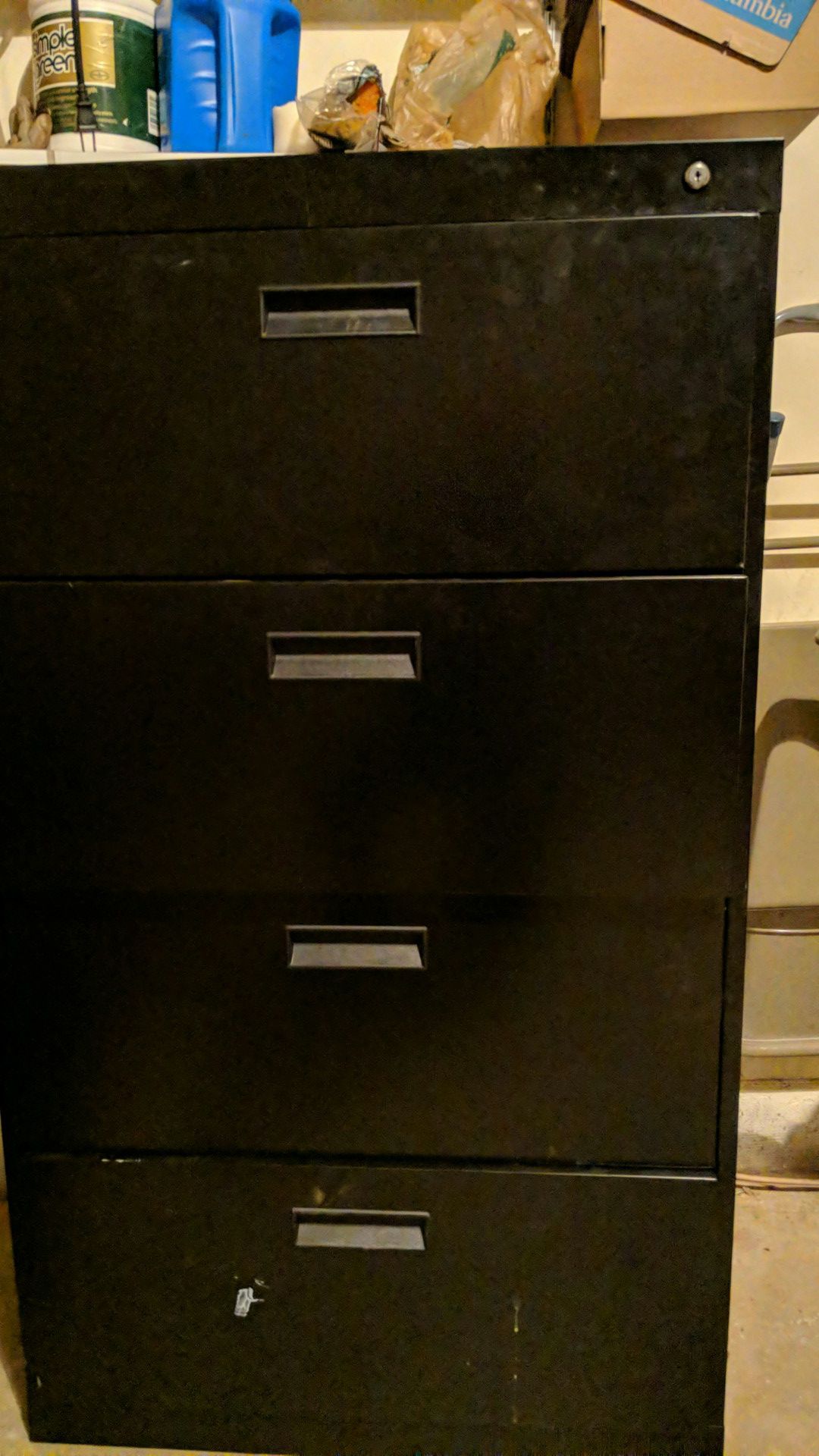 4 drawer filing cabinet...Free
