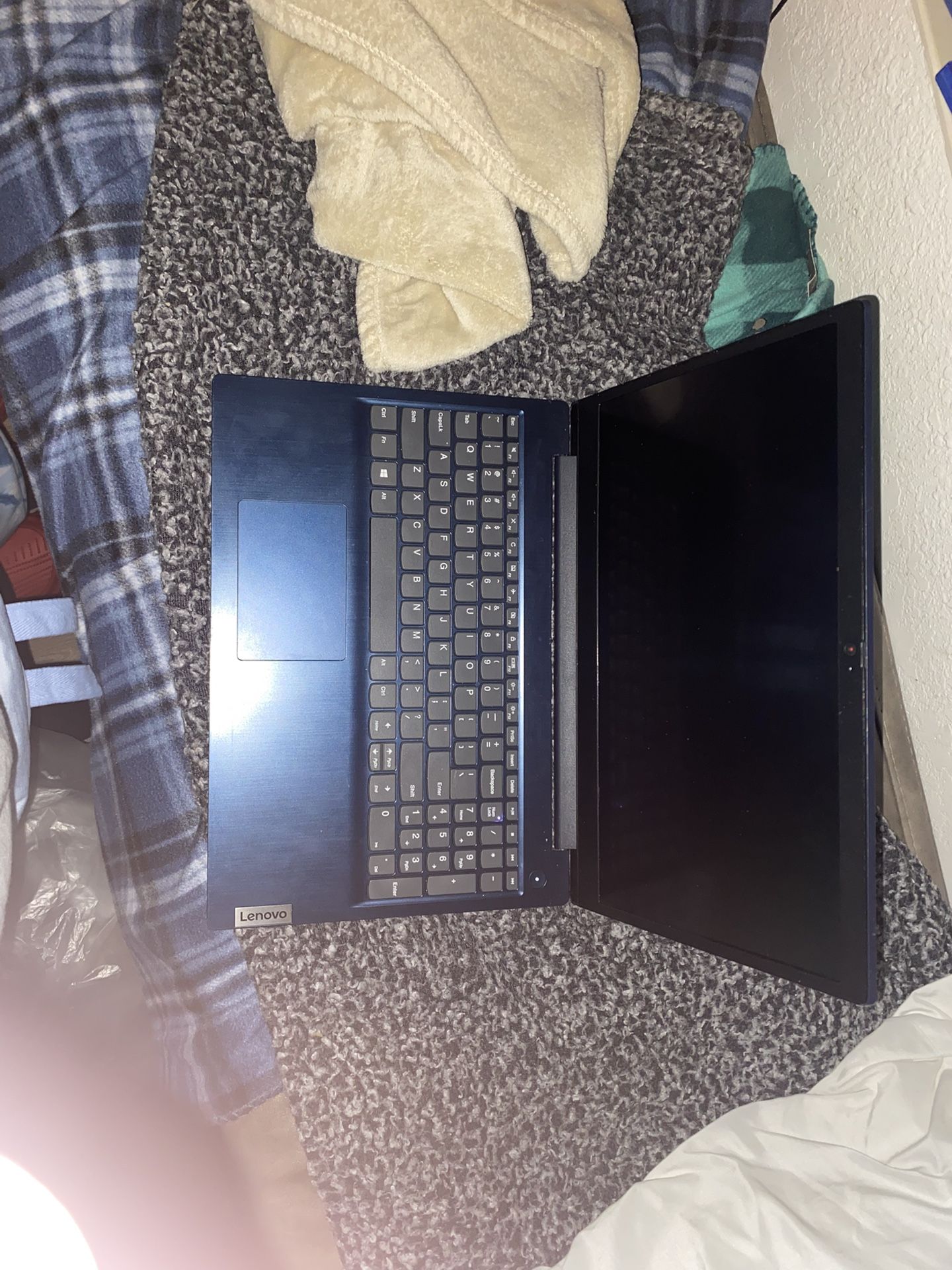 Laptop