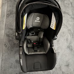 Infant car seat