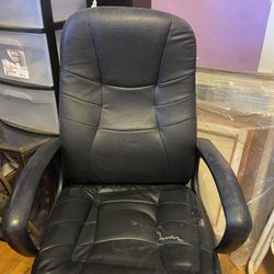 Free Rolling Desk Chairs 