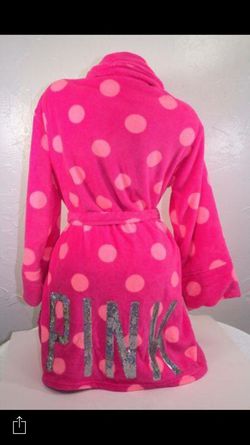 Vs bling robe Xs fits all sizes pretty much
