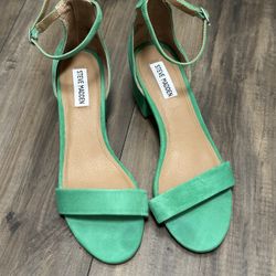 Steven Madden Hight Heels Size 8.5