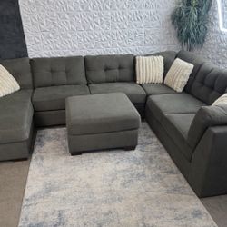 DELIVERY Large, Dark Gray, Tufted Sectional With Chase And Ottoman