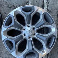 Rims for RAM 2019 6 bolts
