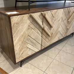 New sideboard hand carved with real wood