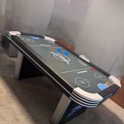 Air Hockey Table 