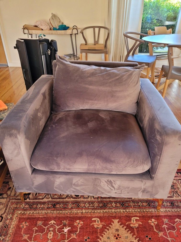 Velvet Armchair 36" W