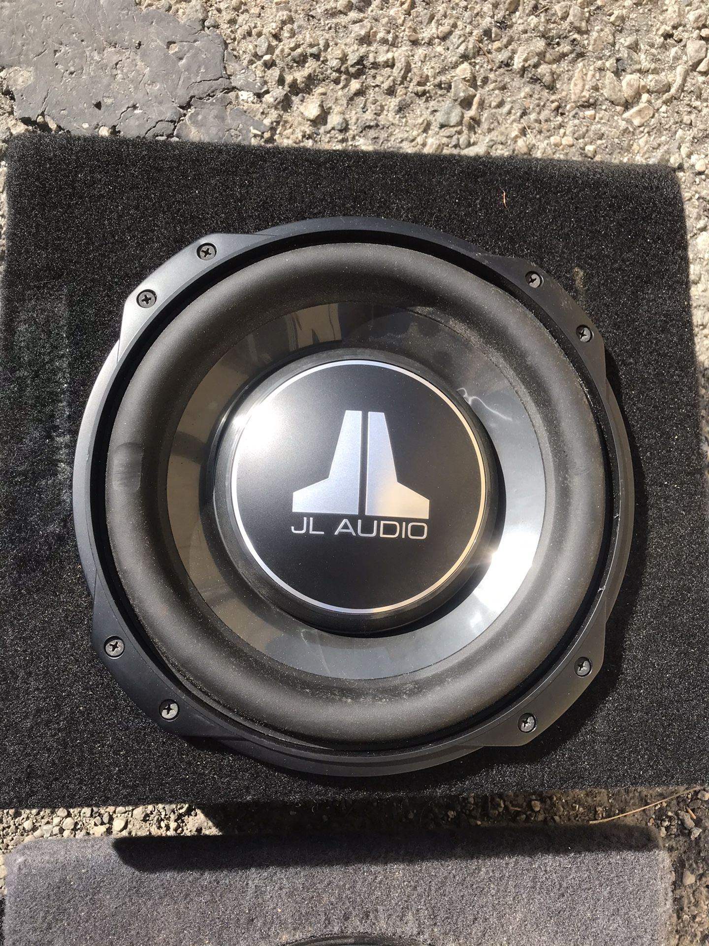 JL Audio TW3 10 Inch sub woofer amp speaker box subwoofer subwoofers