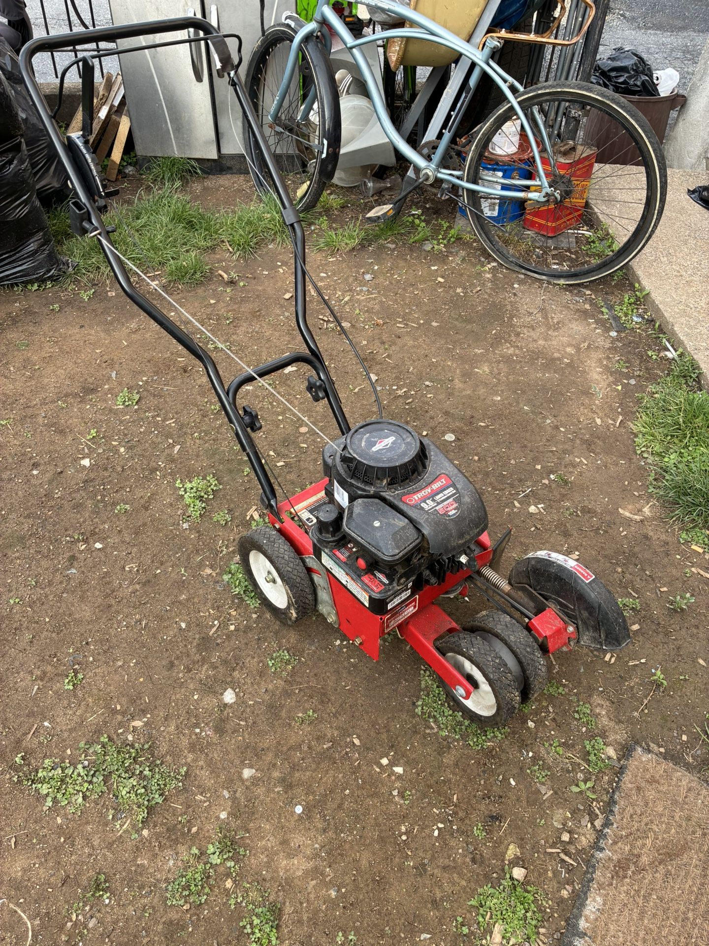 Edger Like New Need Gone
