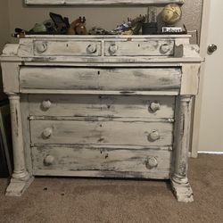 Shabby Chic White Washed 6 Drawer Dresser