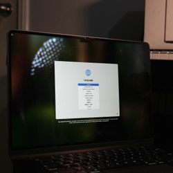 MacBook Air M2 – 16GB RAM – 1TB SSD – AppleCare+ (2027)