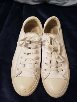 Womens Shoes