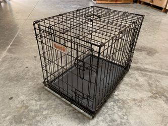 Medium 24” Dog Crate wire folding cage 24”x17”x20””H double doors New in Box