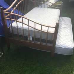 Twin bed with trundle  Ethan Allen $280