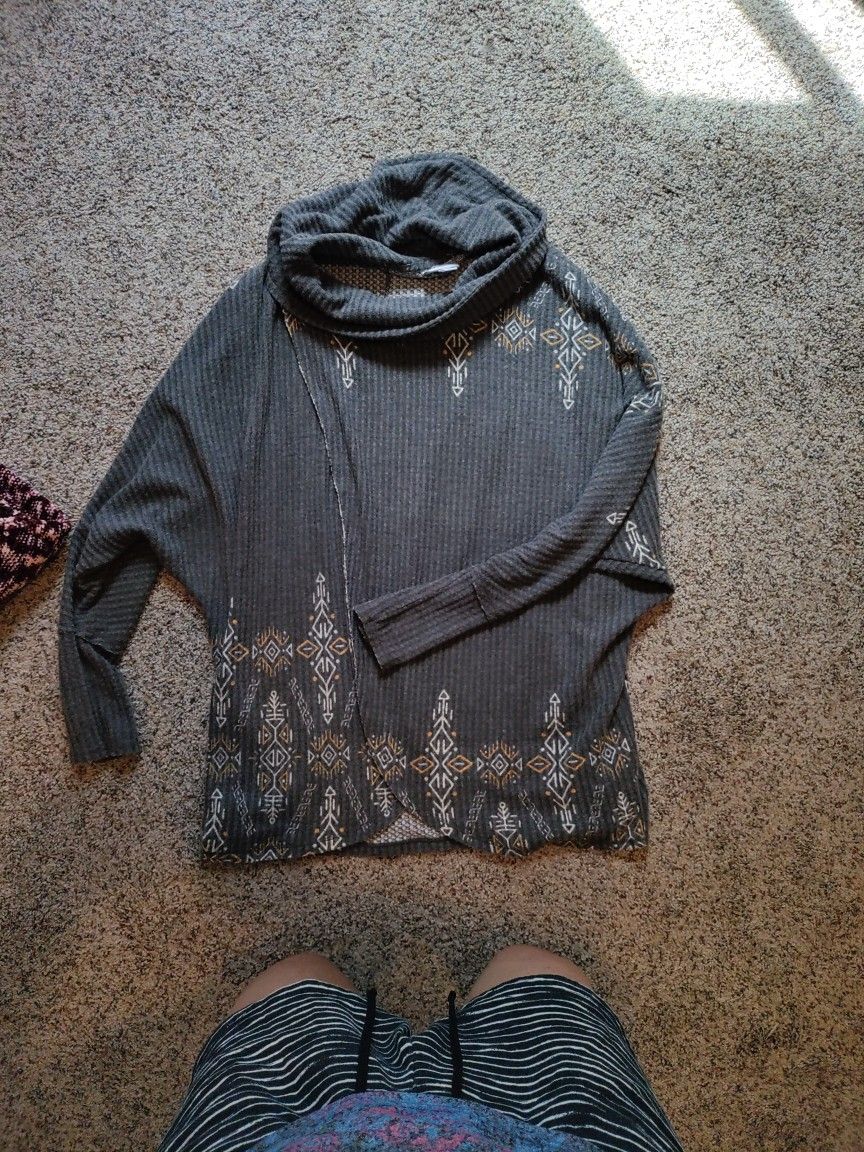 LuLaRoe Kristen Sweater