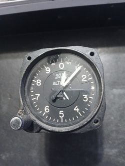 Altimeter Gauge for Cessena Airplane