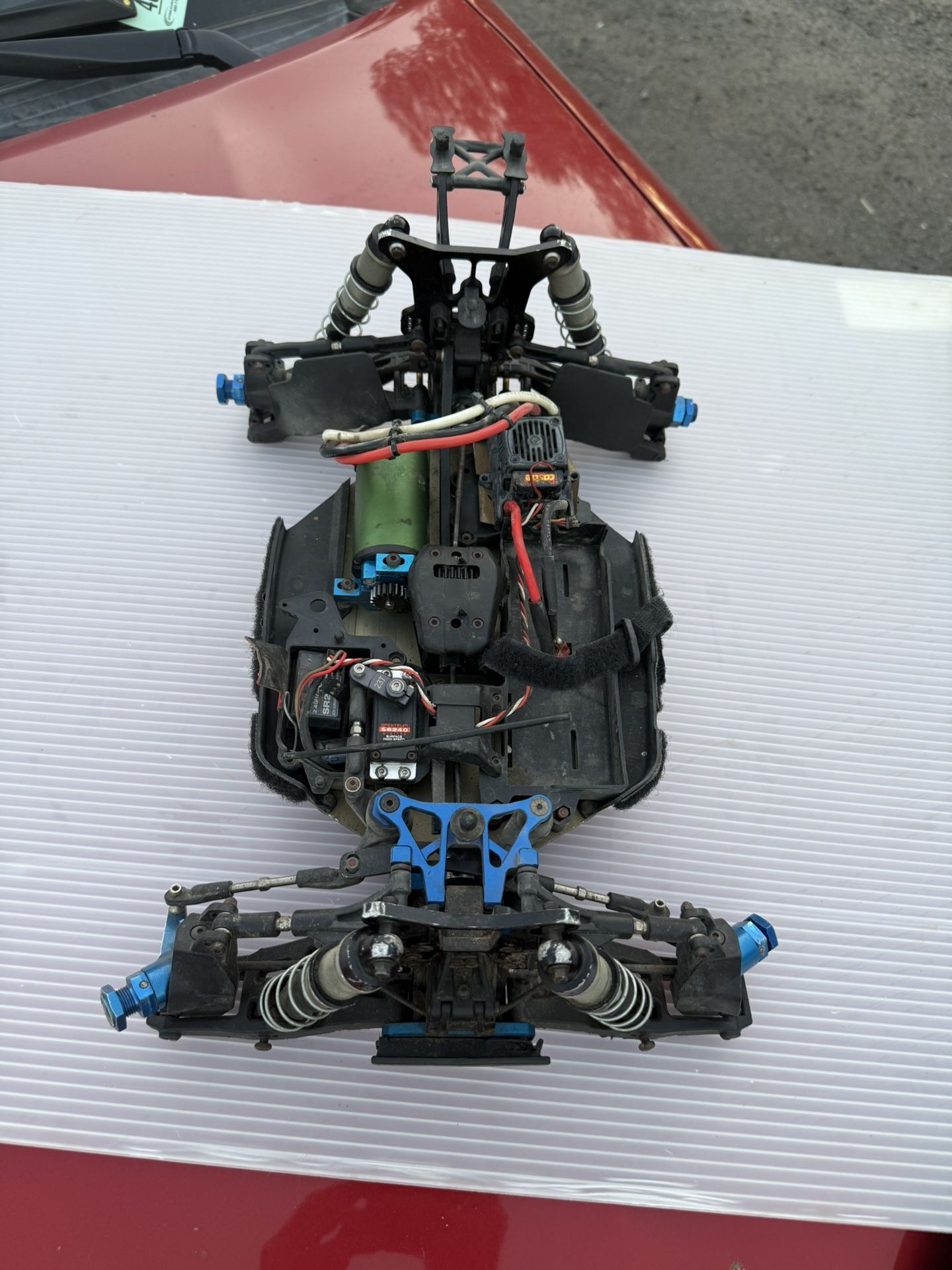 RC team associated RC8.2E ; 1/8 Scale