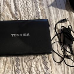 Toshiba Satellite Laptop With Charger