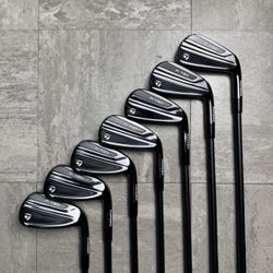 Dynamic-Gold-Black-2023-Phantom-Sets