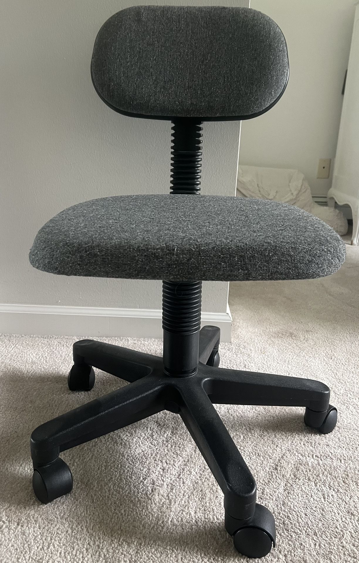 Ergonomic Office Chair 