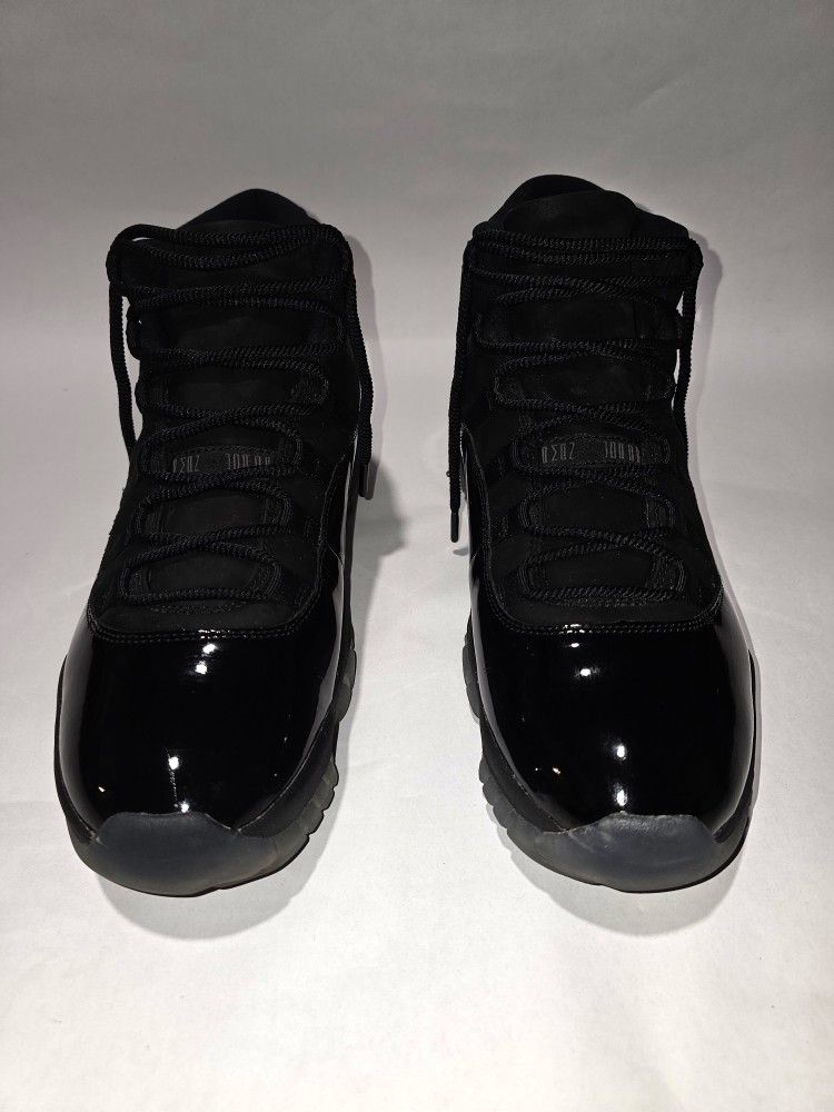 Jordan 11 Retro Cap and Gown