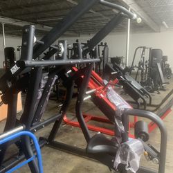 Lat Pull Down / Chest Press 2 In 1