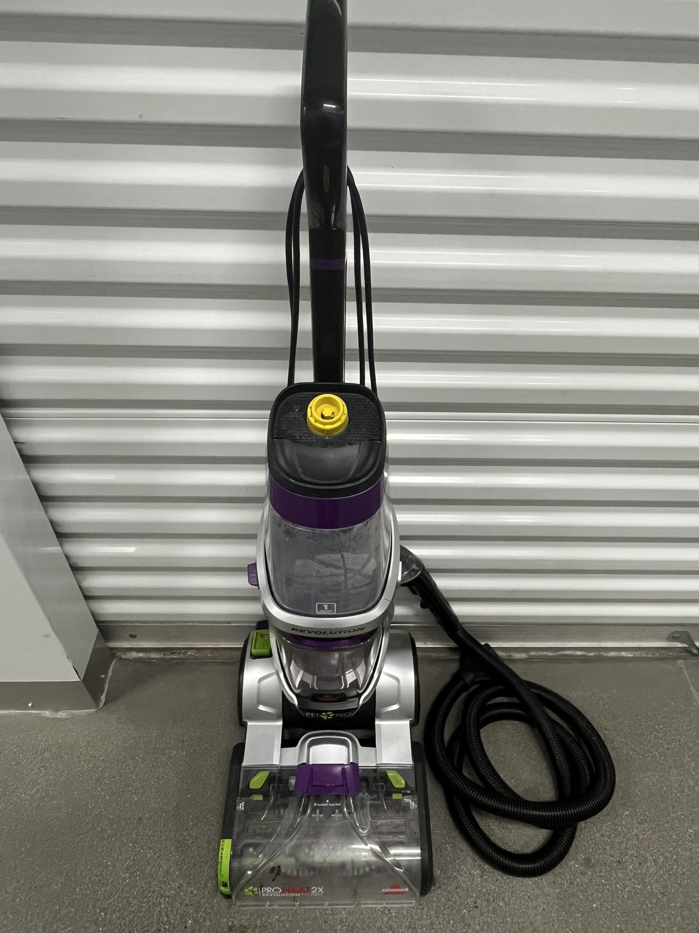 Bissel Pro Heat 2x Revolution Pro Carpet Cleaner