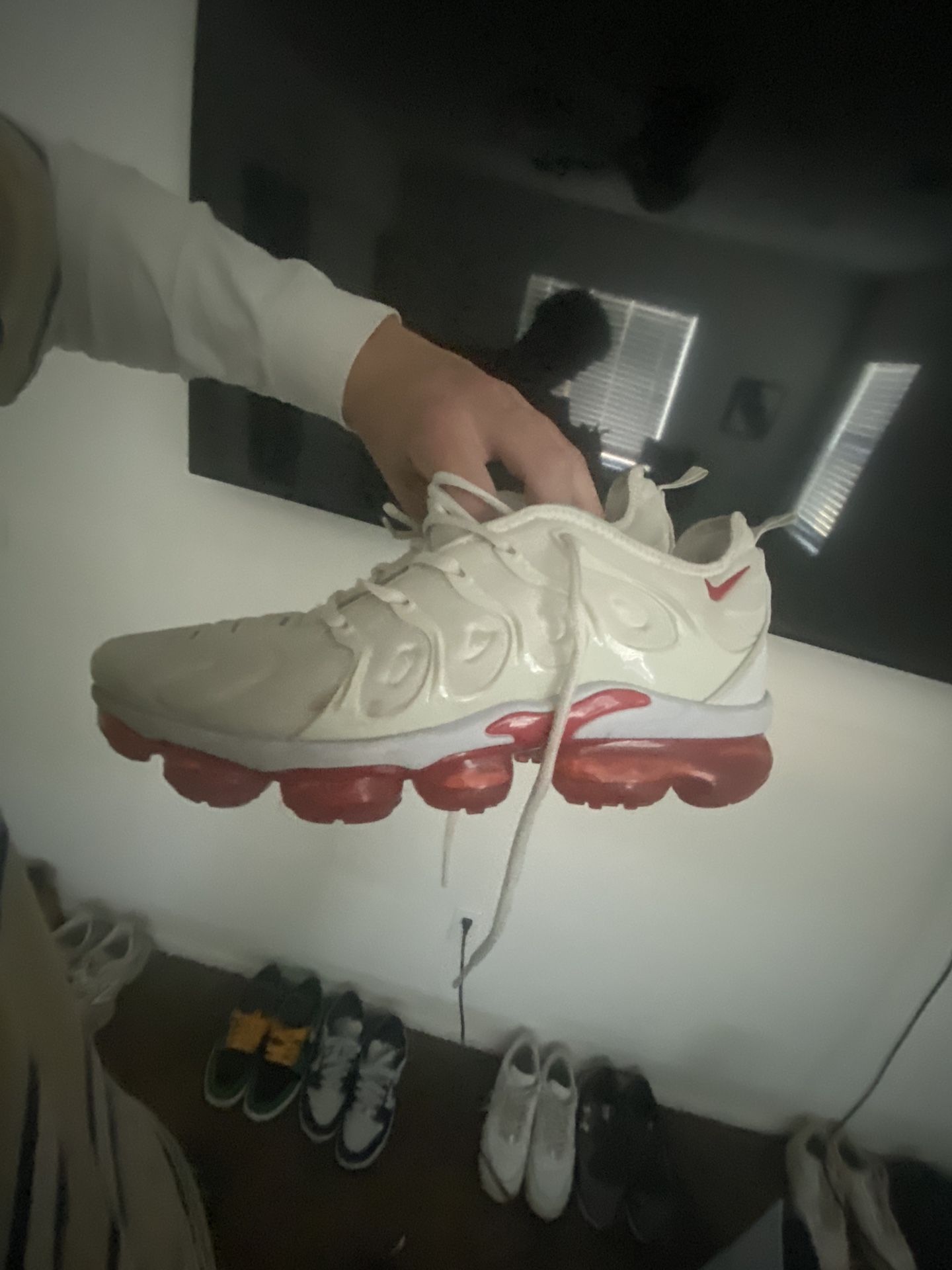 Red Nike Vapor Max’s