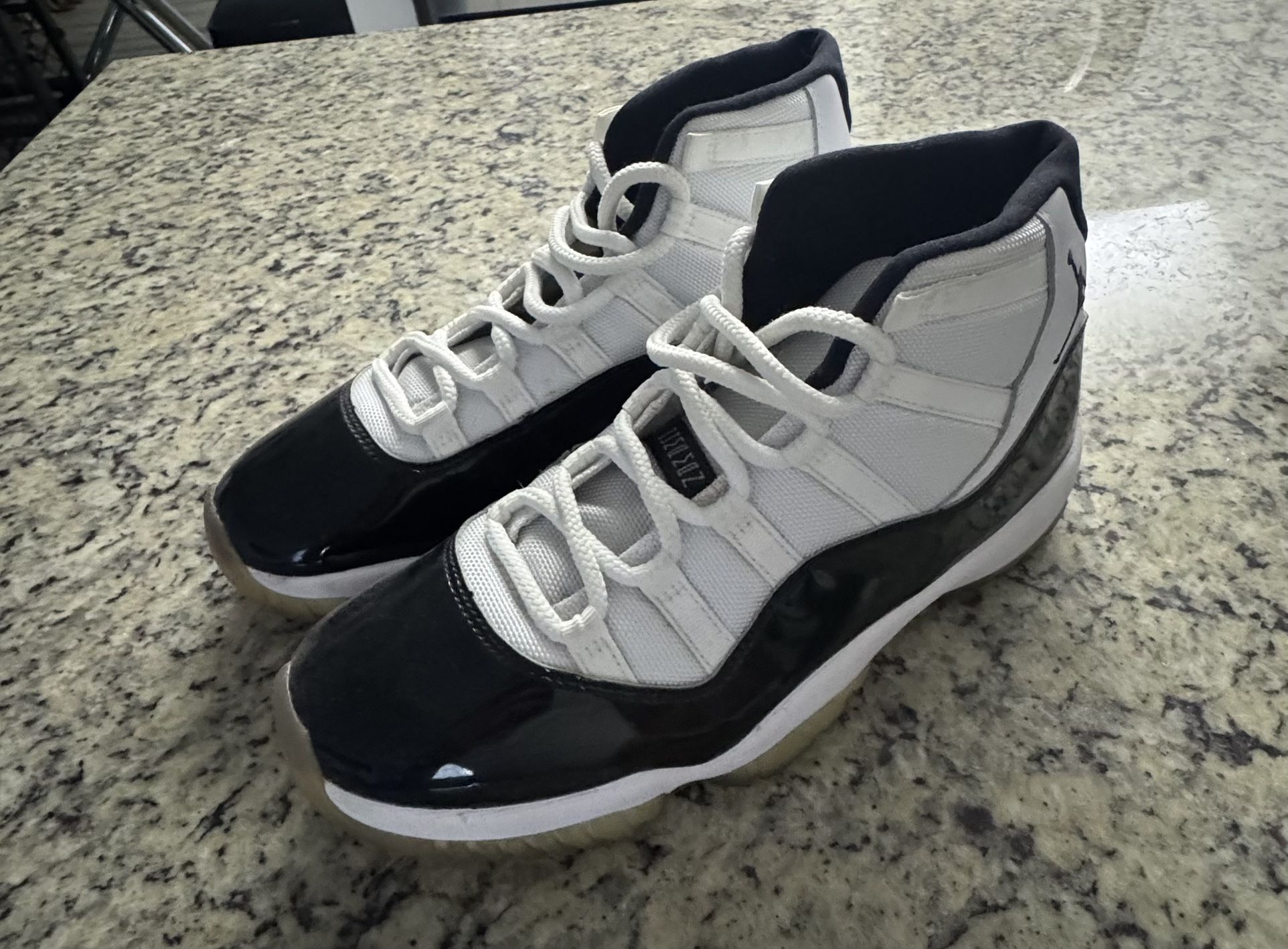 Jordan 11 Concord (2018) SZ 9