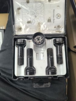 Wheel Lock Set