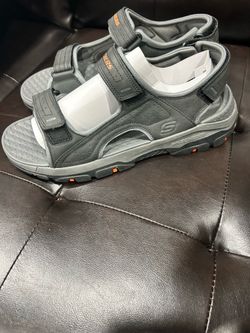 Sketchers sandals