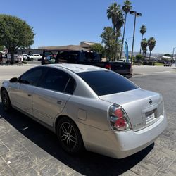 06 Altima 