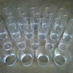 Glass cups 