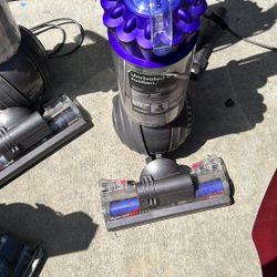 Dyson Boll Animal Perfect  Only Used