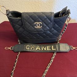 Black Quilted Shoulder Crossbody Bag 