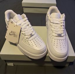 New Nike Air Force 1 Size 8 Men