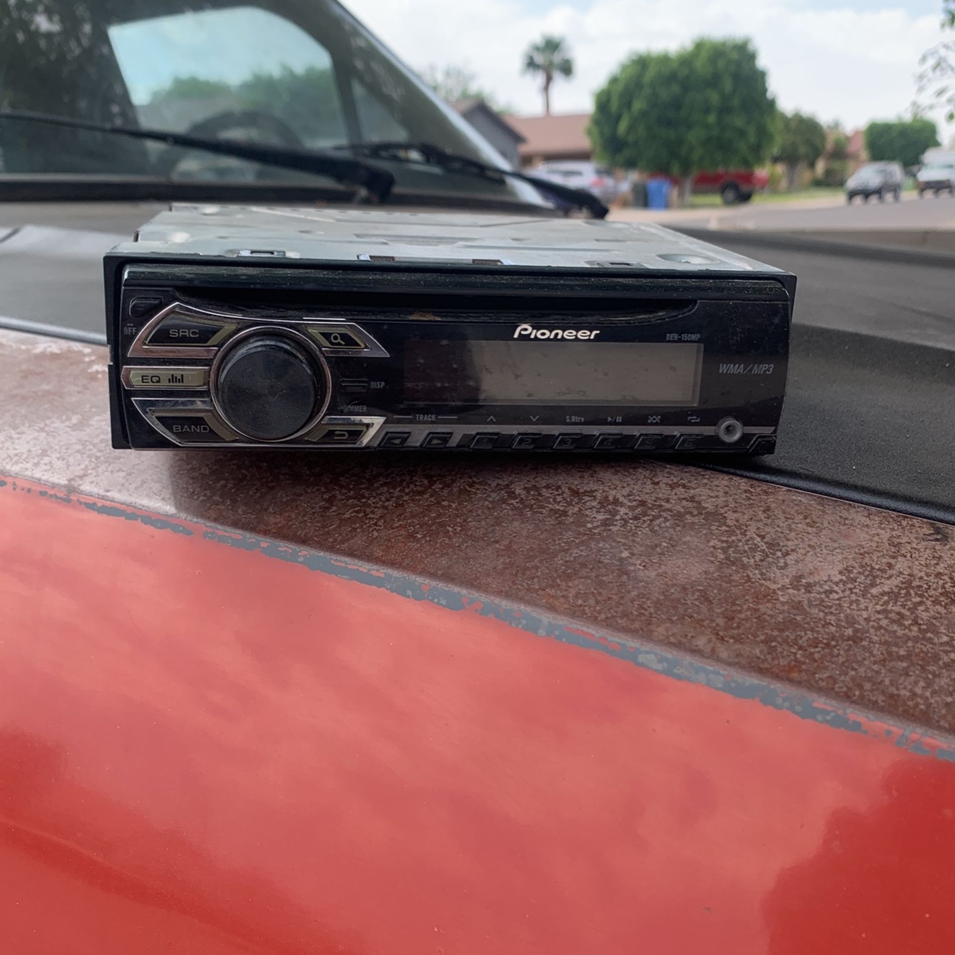 Pioneer Stereo