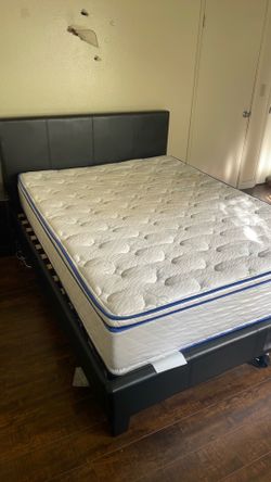 Queen bed full set