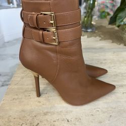 Leather ankle boots Michael Kors Camel