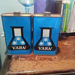 VARN QUART VINTAGE CANS