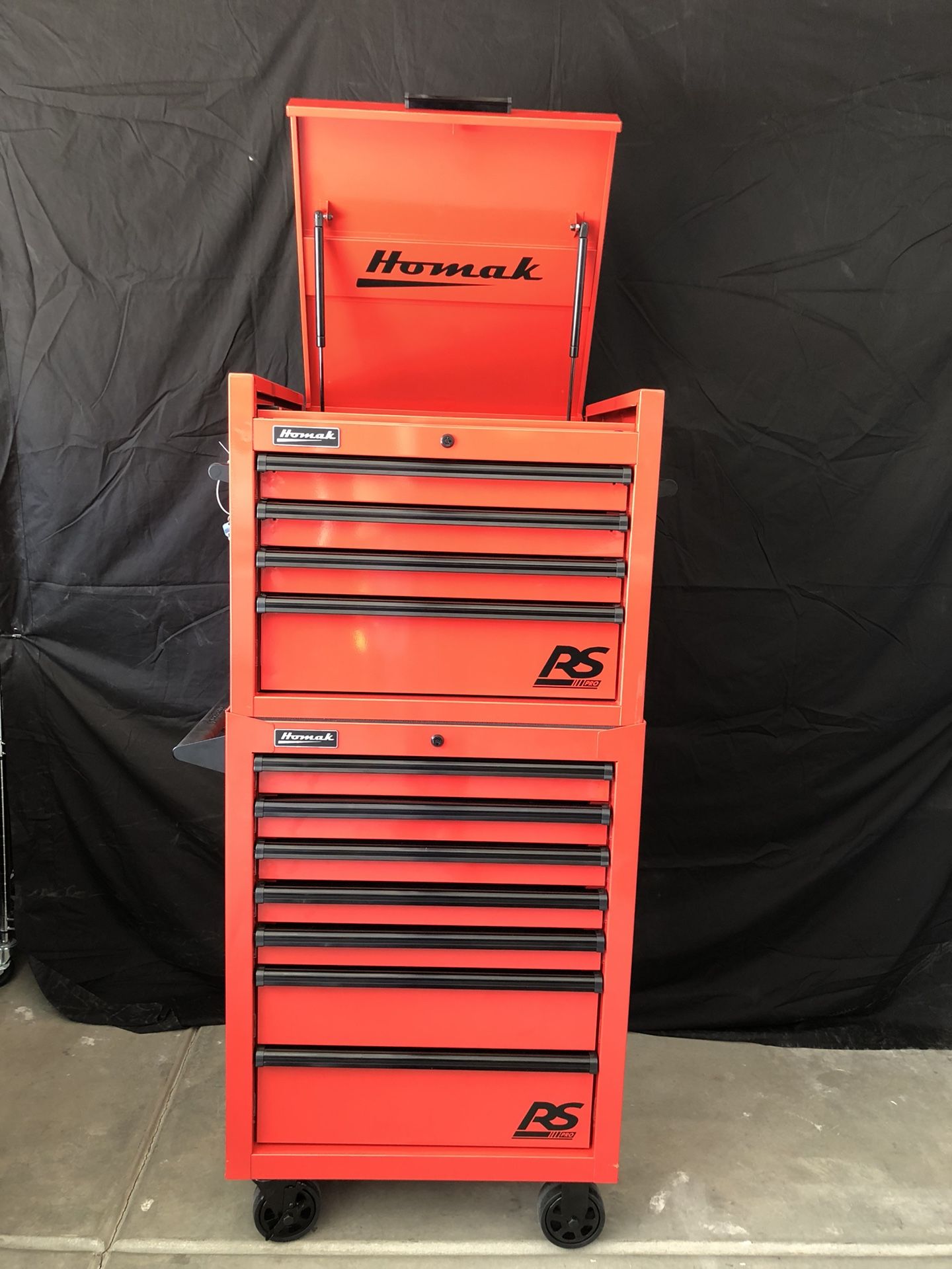 Homak 11-drawer RS Pro series tool chest NEW