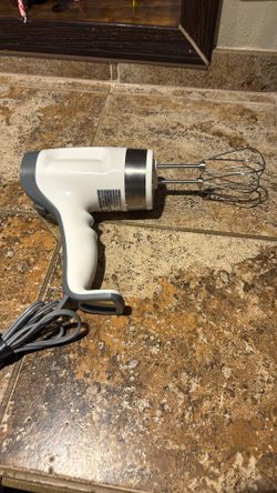 Electric Hamilton Beach Hand Mixer